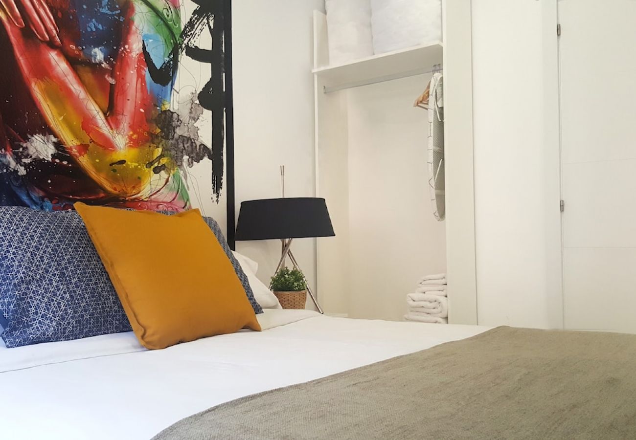 Apartahotel en Madrid - Apartamento de diseño en Plaza Mayor P3I 
