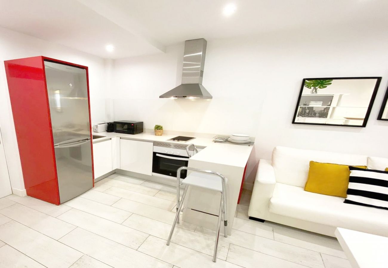 Apartahotel en Madrid - Apartamento de diseño en Plaza Mayor P3I 