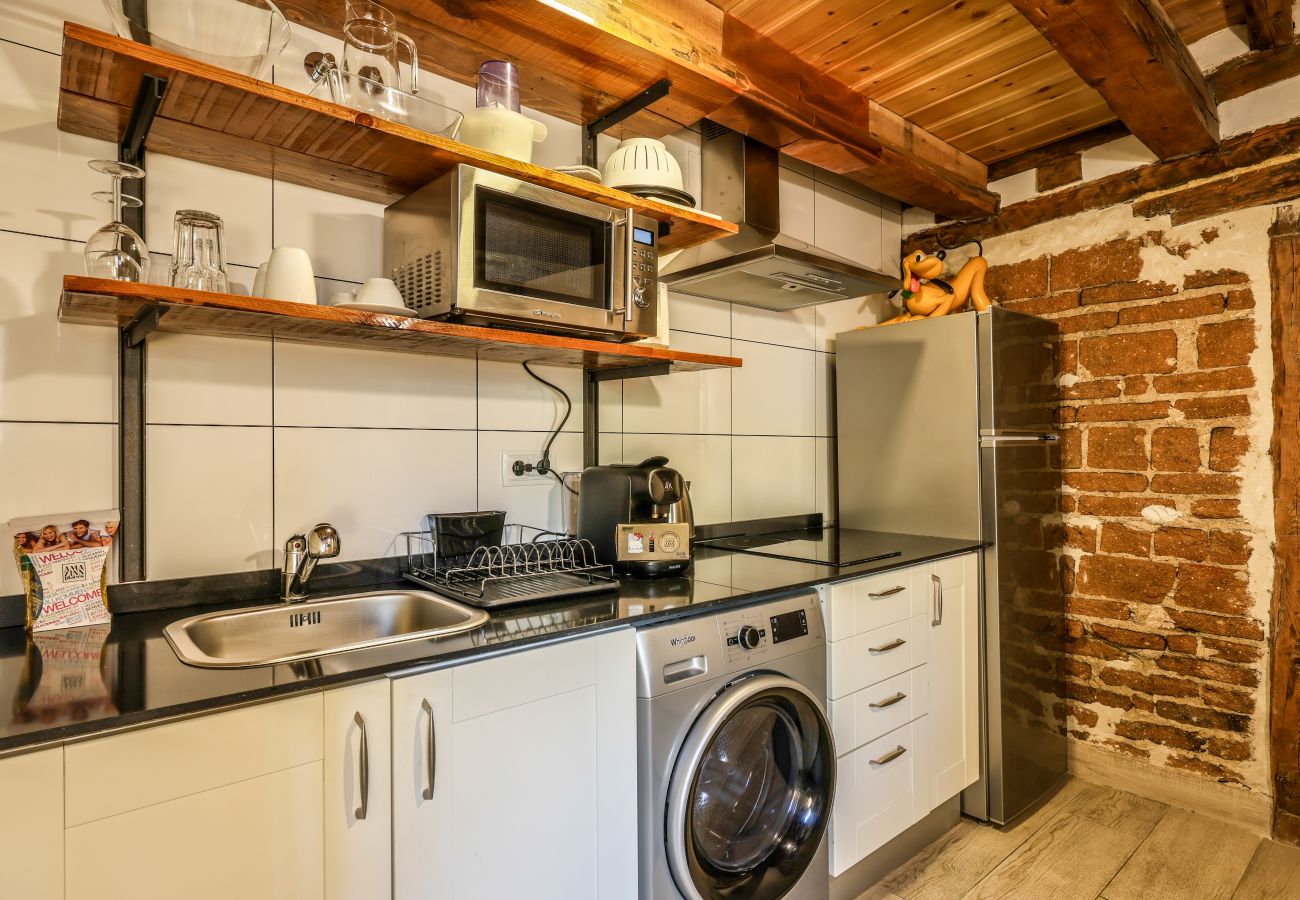 Apartahotel en Madrid - Precioso Loft  Reformado en pleno centro N12 