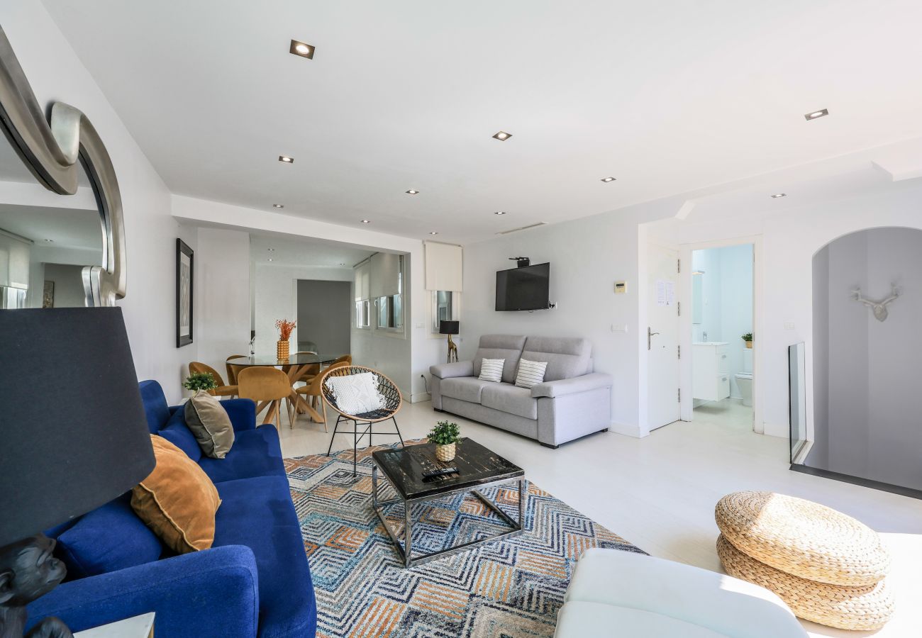 Apartahotel en Madrid - Ático dúplex con solárium en Plaza Mayor y Sol