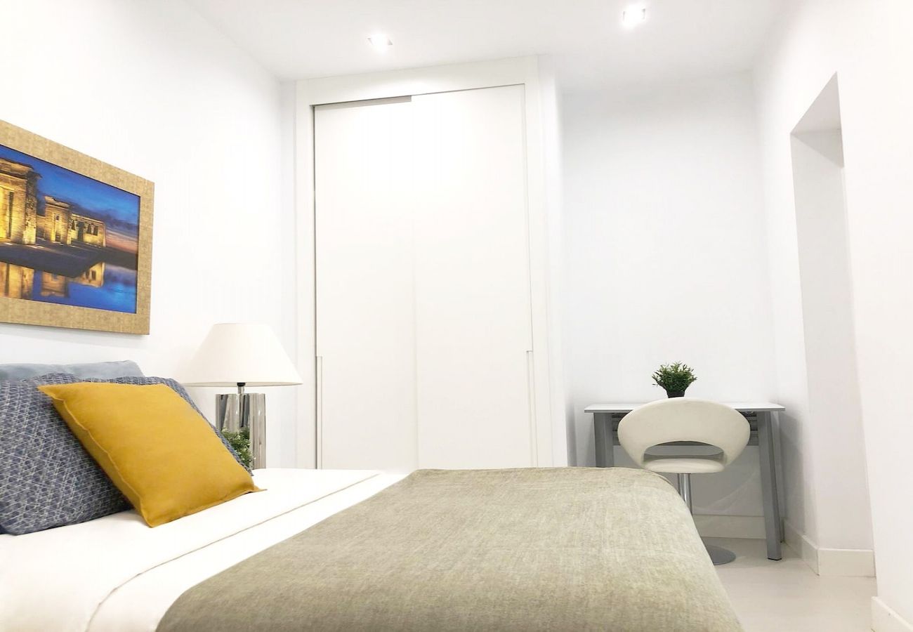 Apartahotel en Madrid - Apartamento de diseño en Plaza Mayor P3D 