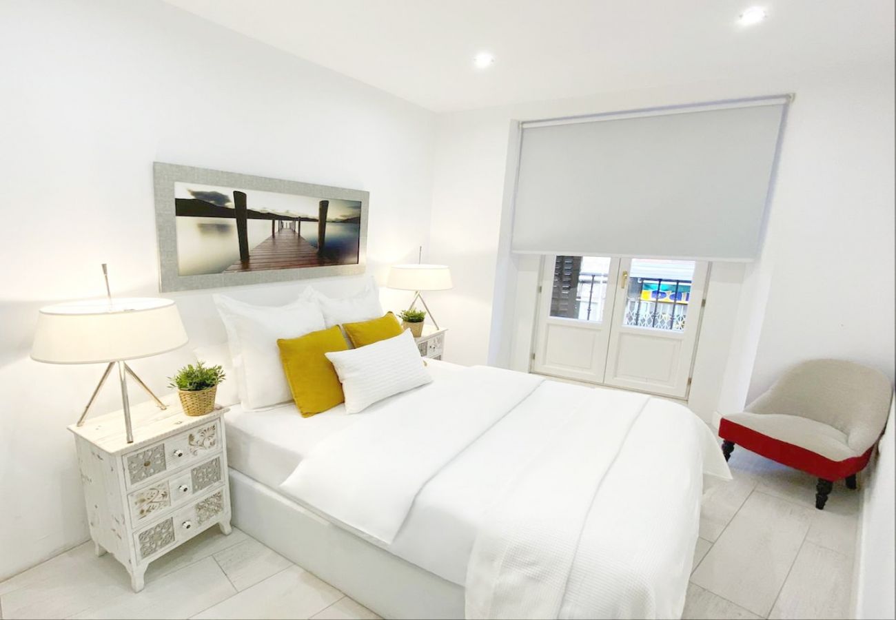 Apartahotel en Madrid - Apartamento de diseño en Plaza Mayor P1D 