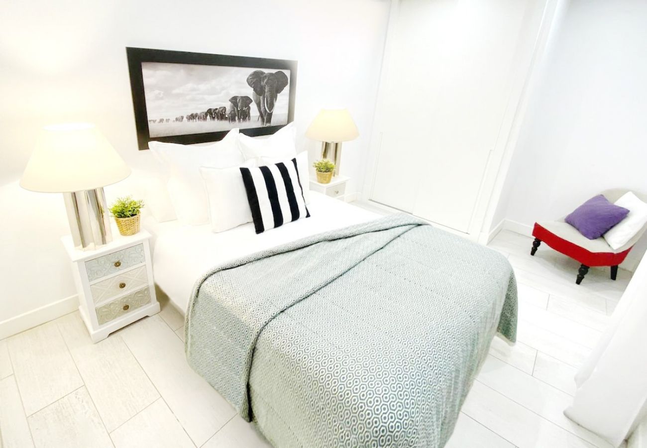Apartahotel en Madrid - Apartamento de diseño en Plaza Mayor P1D 