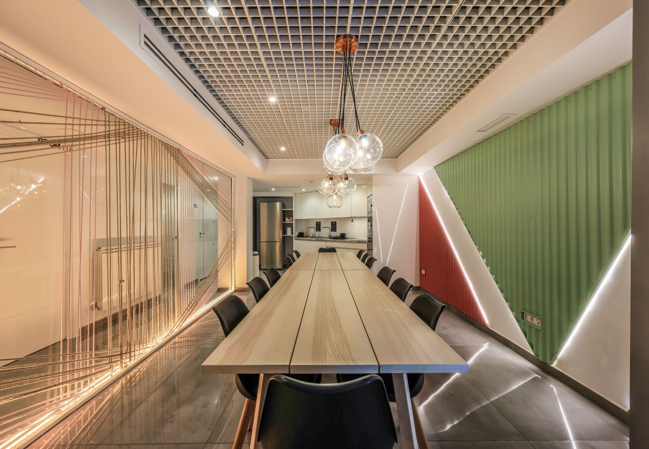 Alquiler por habitaciones en Madrid - Espectacular habitación doble con gimnasio B108 