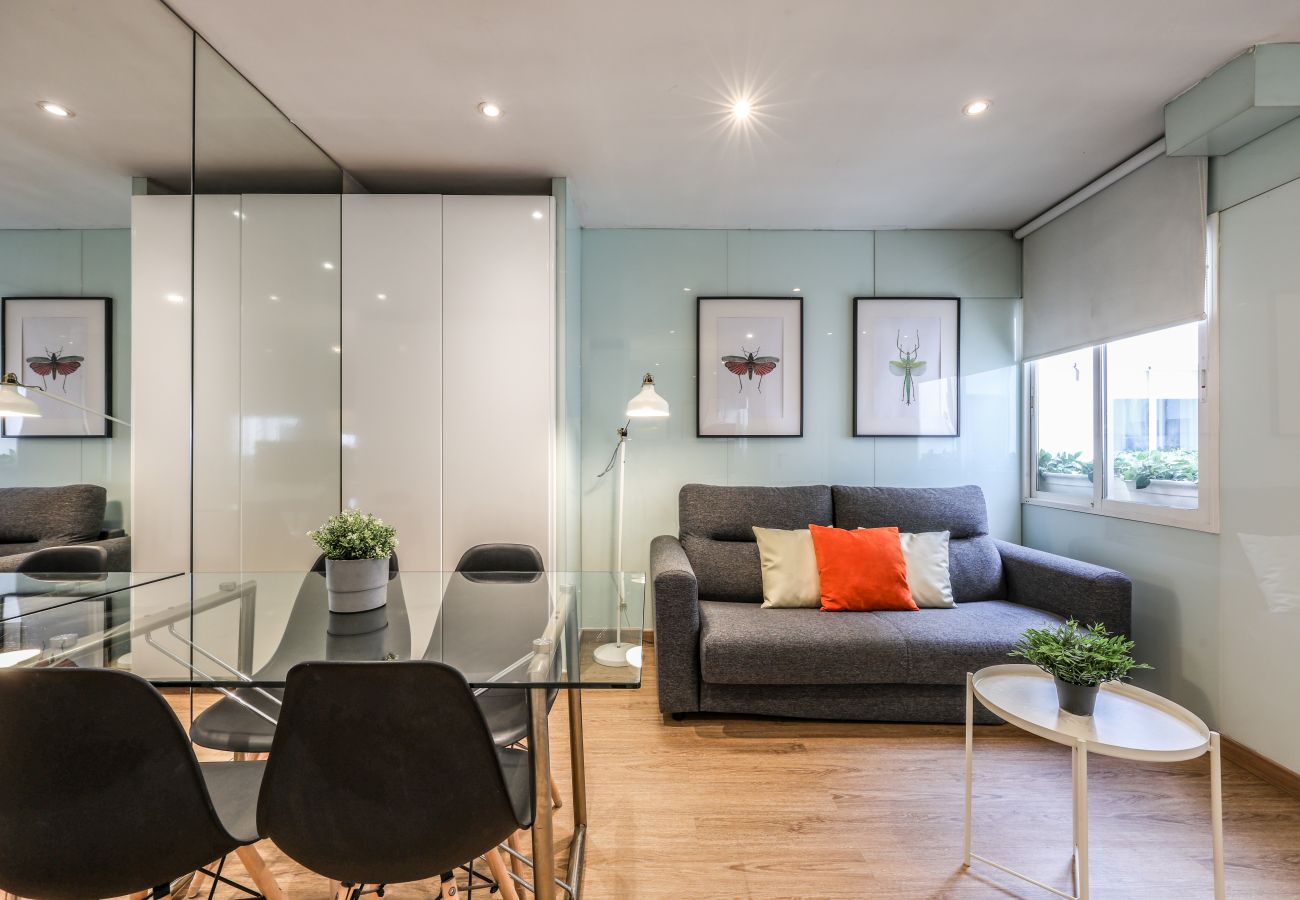 Apartahotel en Madrid - Loft junto a Gran Vía -5º Sin Ascensor- SB5