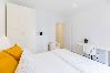 Apartahotel en Madrid - Increíble Apartamento Cuádruple en Atocha D1B 