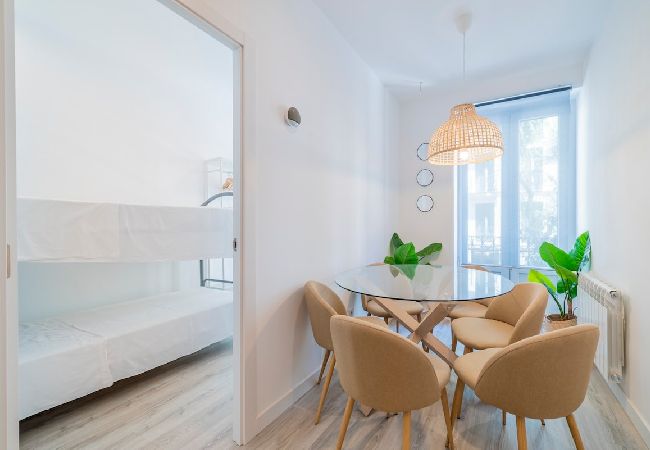 Apartamento en Madrid - Increíble Apartamento Triple en Atocha D1A 