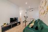 Apartahotel en Madrid - Increíble Apartamento Triple en Atocha D1A 