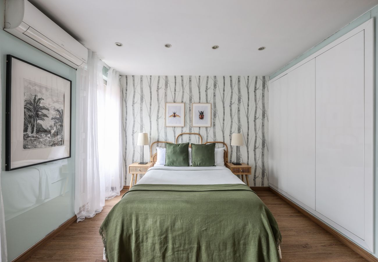 Apartahotel en Madrid - Loft Gran Via - 5º Sin Ascensor- SB1