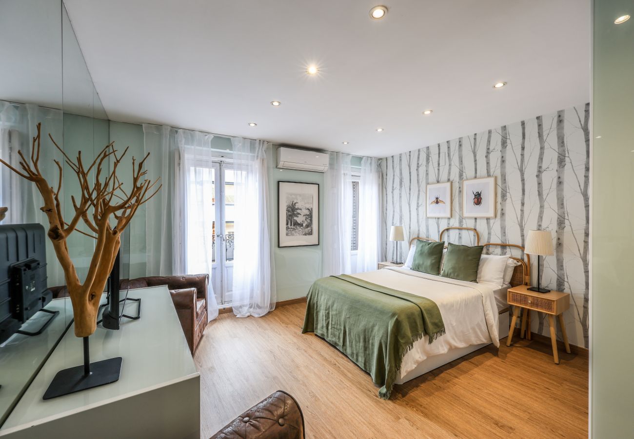 Apartahotel en Madrid - Loft Gran Via - 5º Sin Ascensor- SB1
