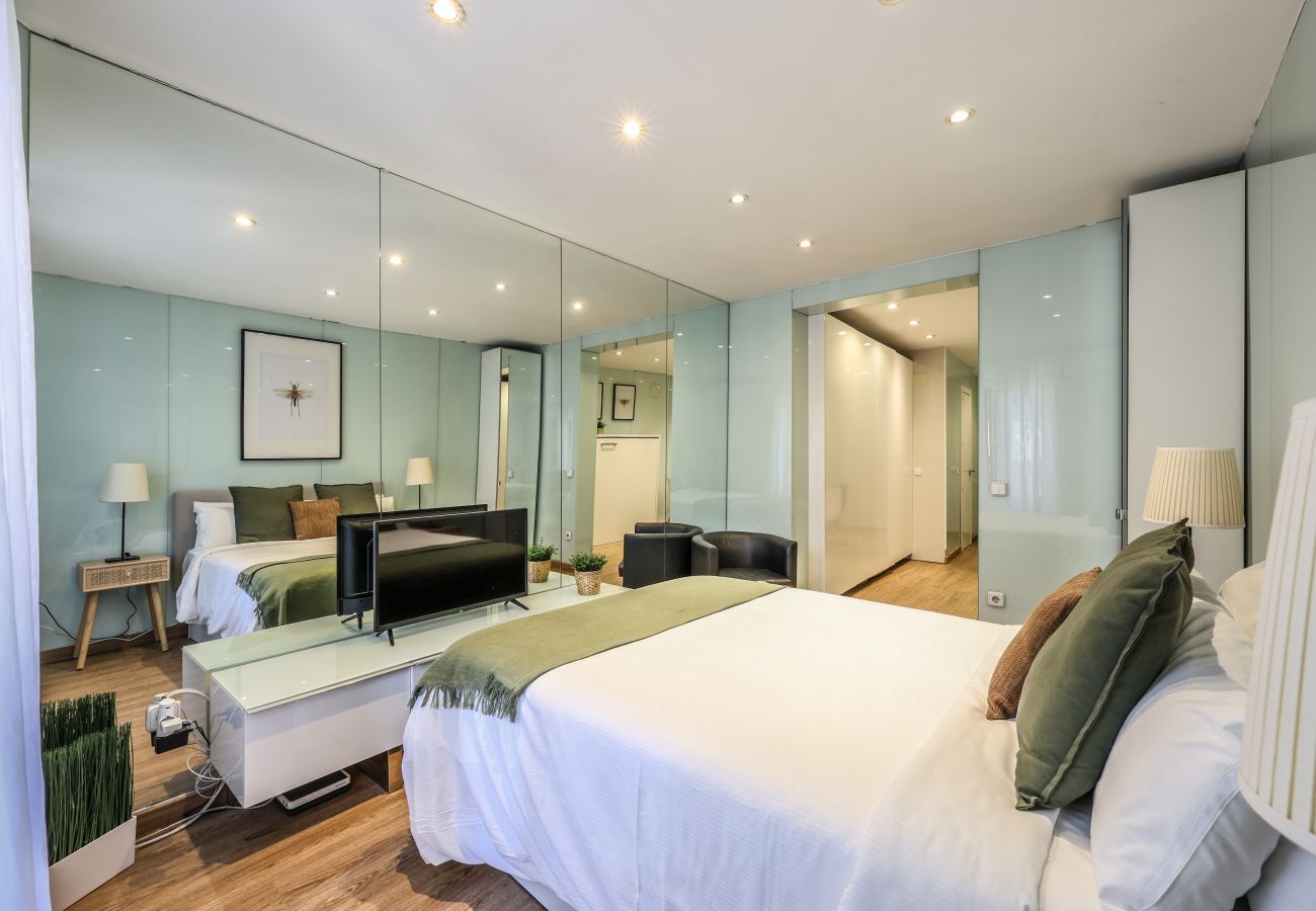 Apartahotel en Madrid - Loft junto a Gran Via -5º Sin Ascensor-SB2