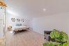 Apartahotel en Madrid - Increíble Apartamento Cuádruple en Atocha D4C 