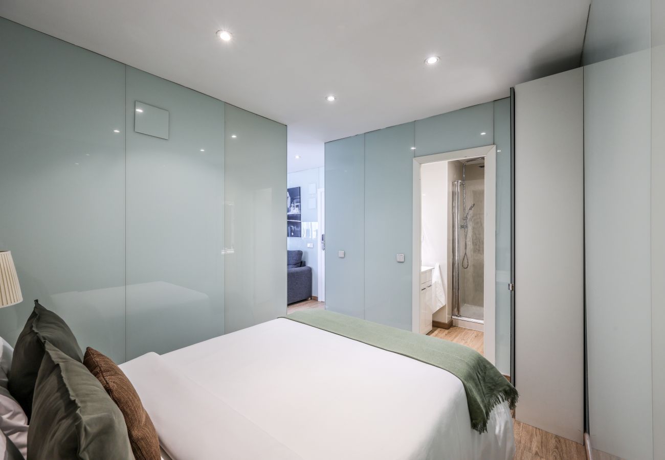 Apartahotel en Madrid - Loft junto a Gran Vía -5º Sin Ascensor- SB4