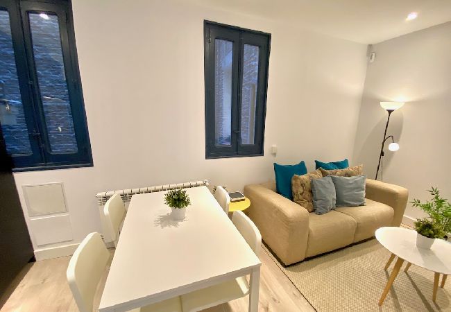 Apartamento en Madrid - Increíble Apartamento en Atocha D1C 