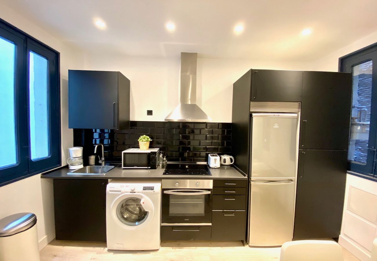 Apartahotel en Madrid - Increíble Apartamento en Atocha D1C 