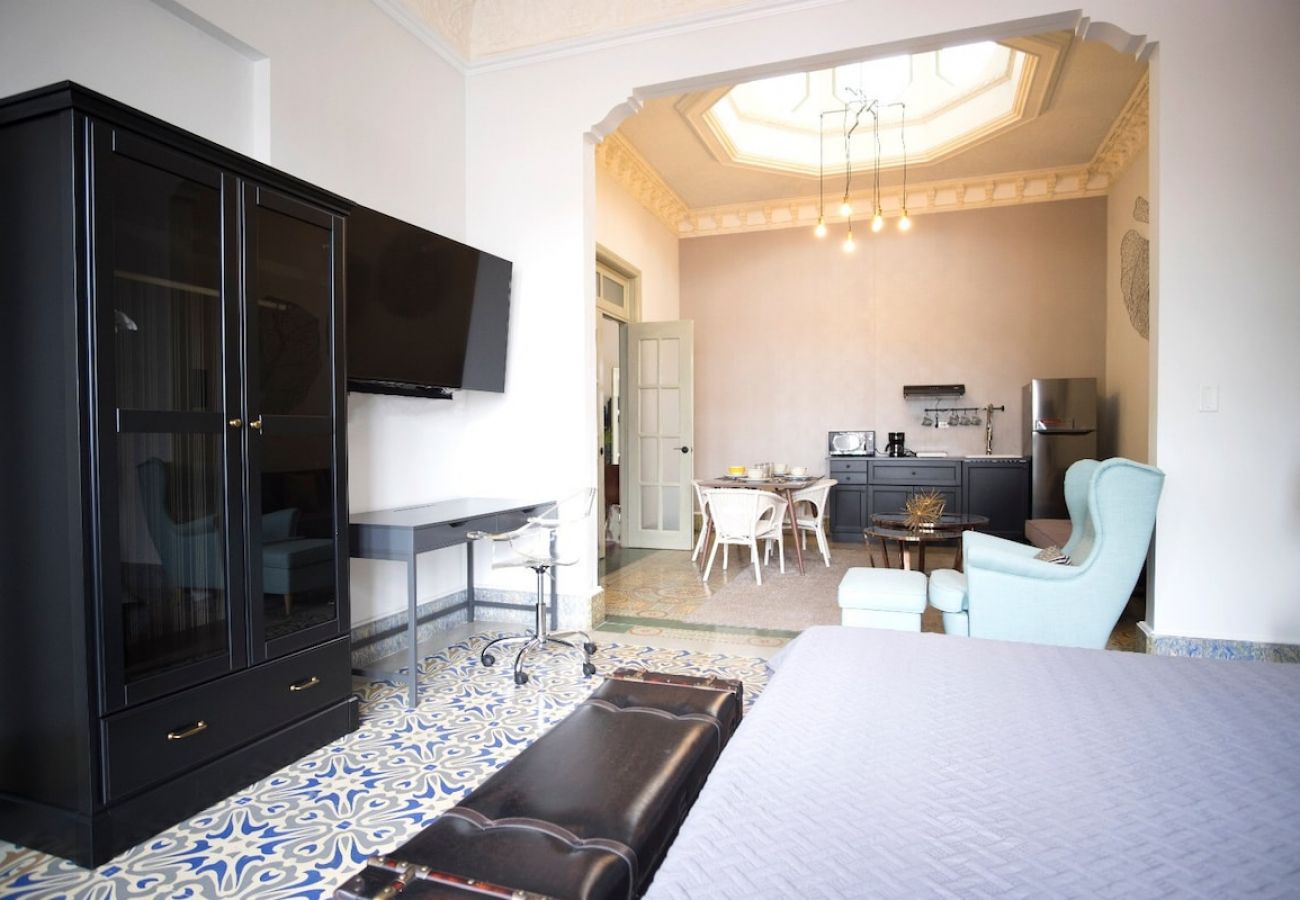 Estudio en Ciudad de Panamá - Reformado y luminoso apartamento en Casco Viejo P8 