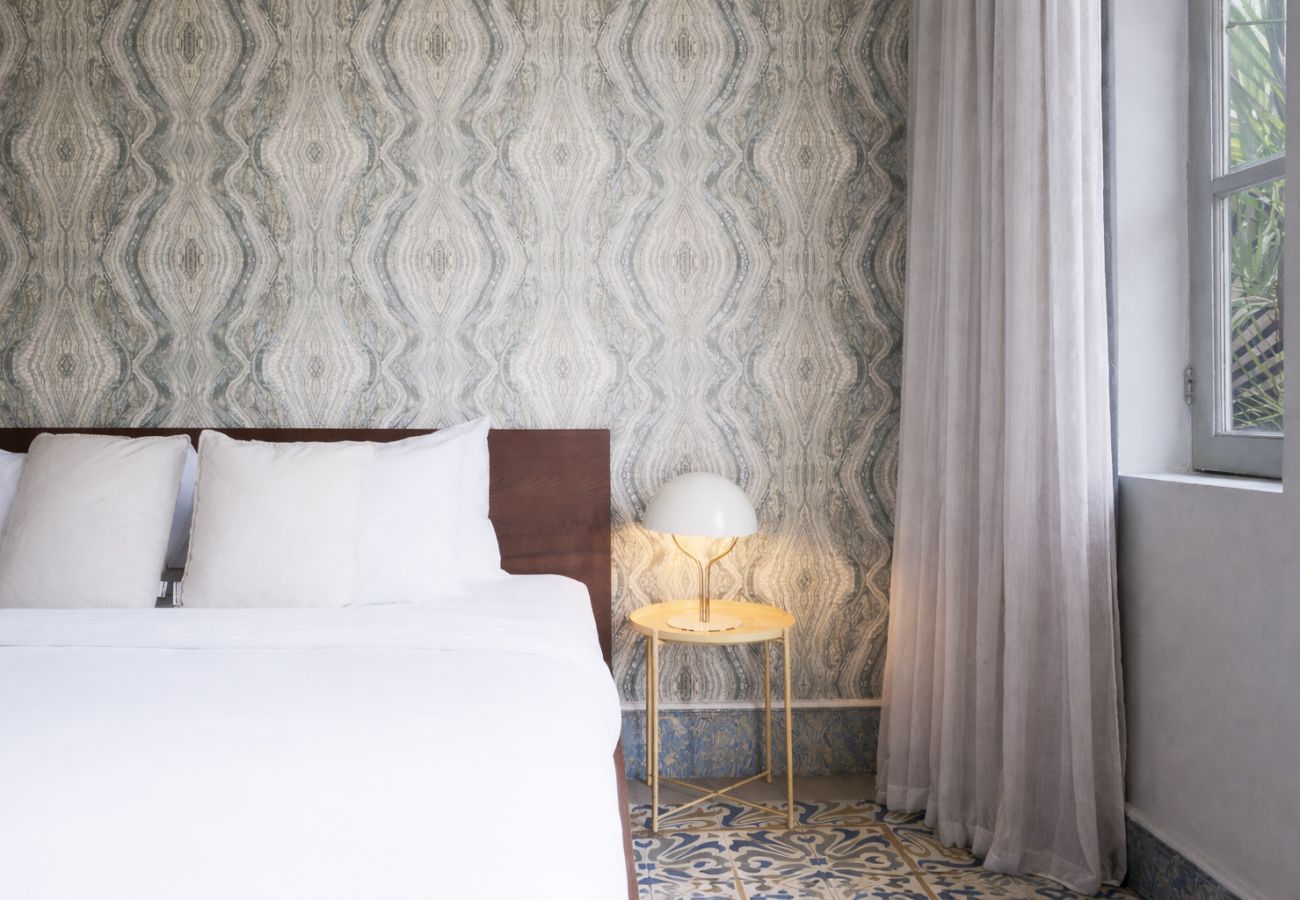 Estudio en Ciudad de Panamá - Apartamento Renovado con Balcón en Casco Viejo M8 