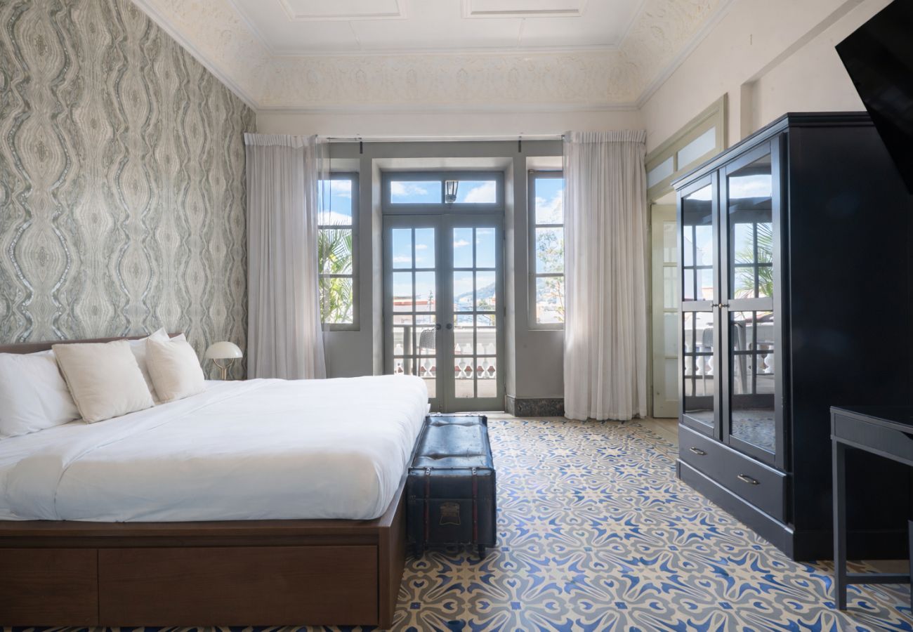 Estudio en Ciudad de Panamá - Apartamento Renovado con Balcón en Casco Viejo M8 