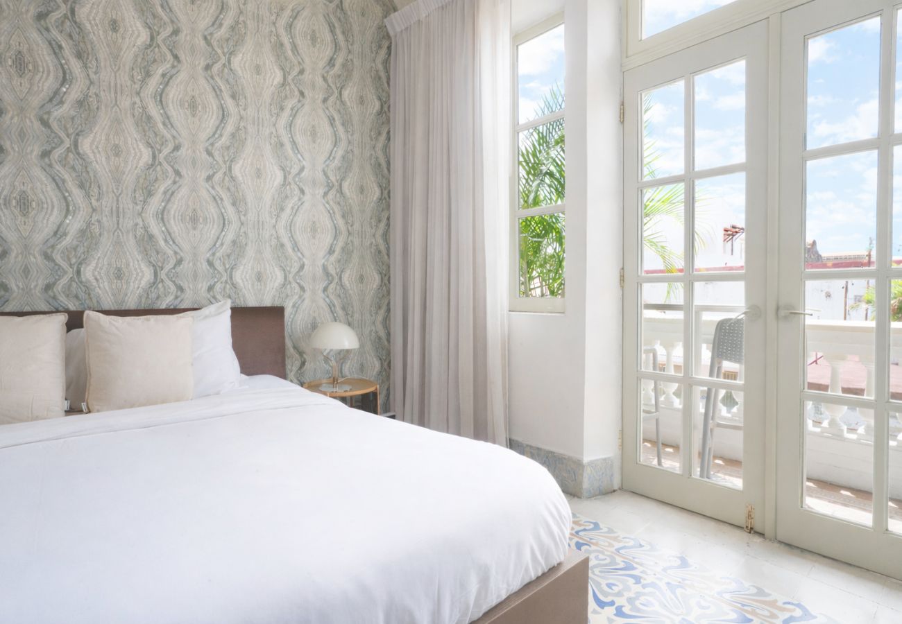 Estudio en Ciudad de Panamá - Apartamento Renovado con Balcón en Casco Viejo M8 