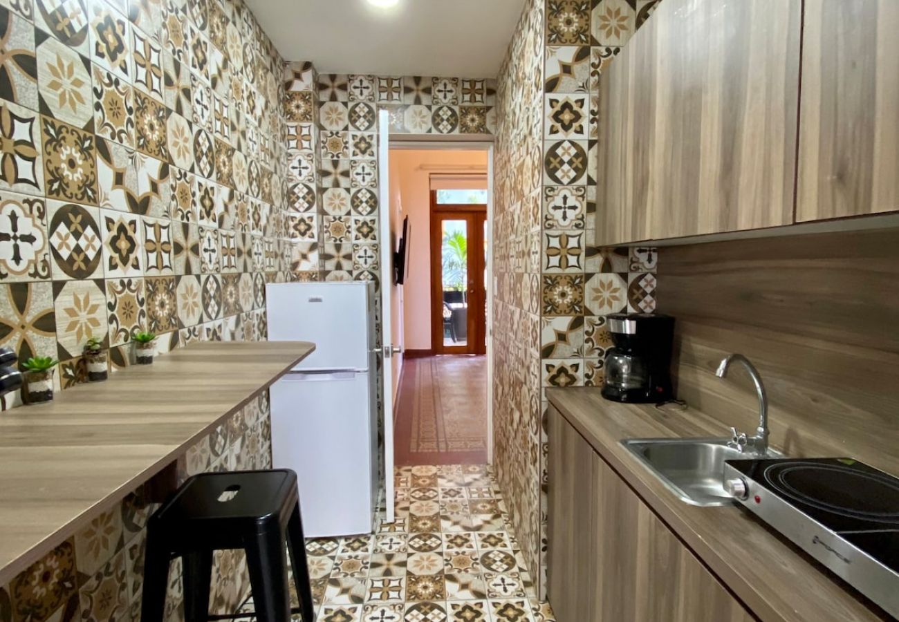 Apartamento en Ciudad de Panamá - Piscina y Rooftop en Apartamento Doble Colonial A8 
