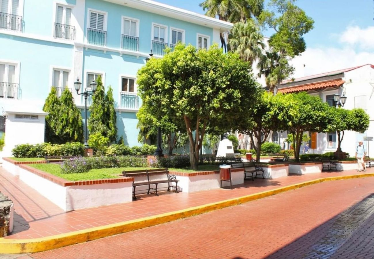 Apartamento en Ciudad de Panamá - Increíble villa con piscina de chapoteo y playa 