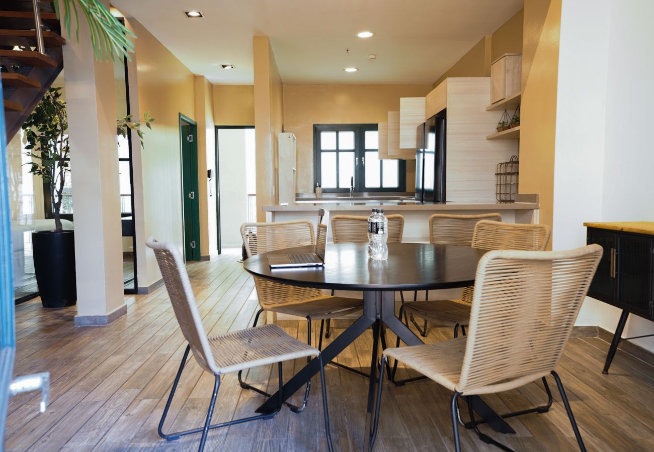 Apartamento en Ciudad de Panamá - Apartamento triple reformado de diseño con piscina 