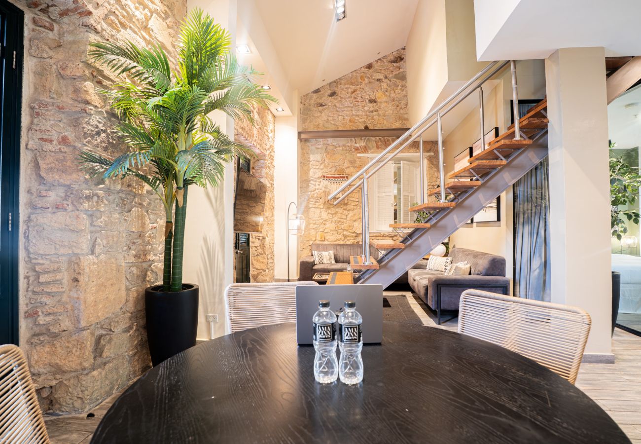 Apartamento en Ciudad de Panamá - Apartamento triple reformado de diseño con piscina 