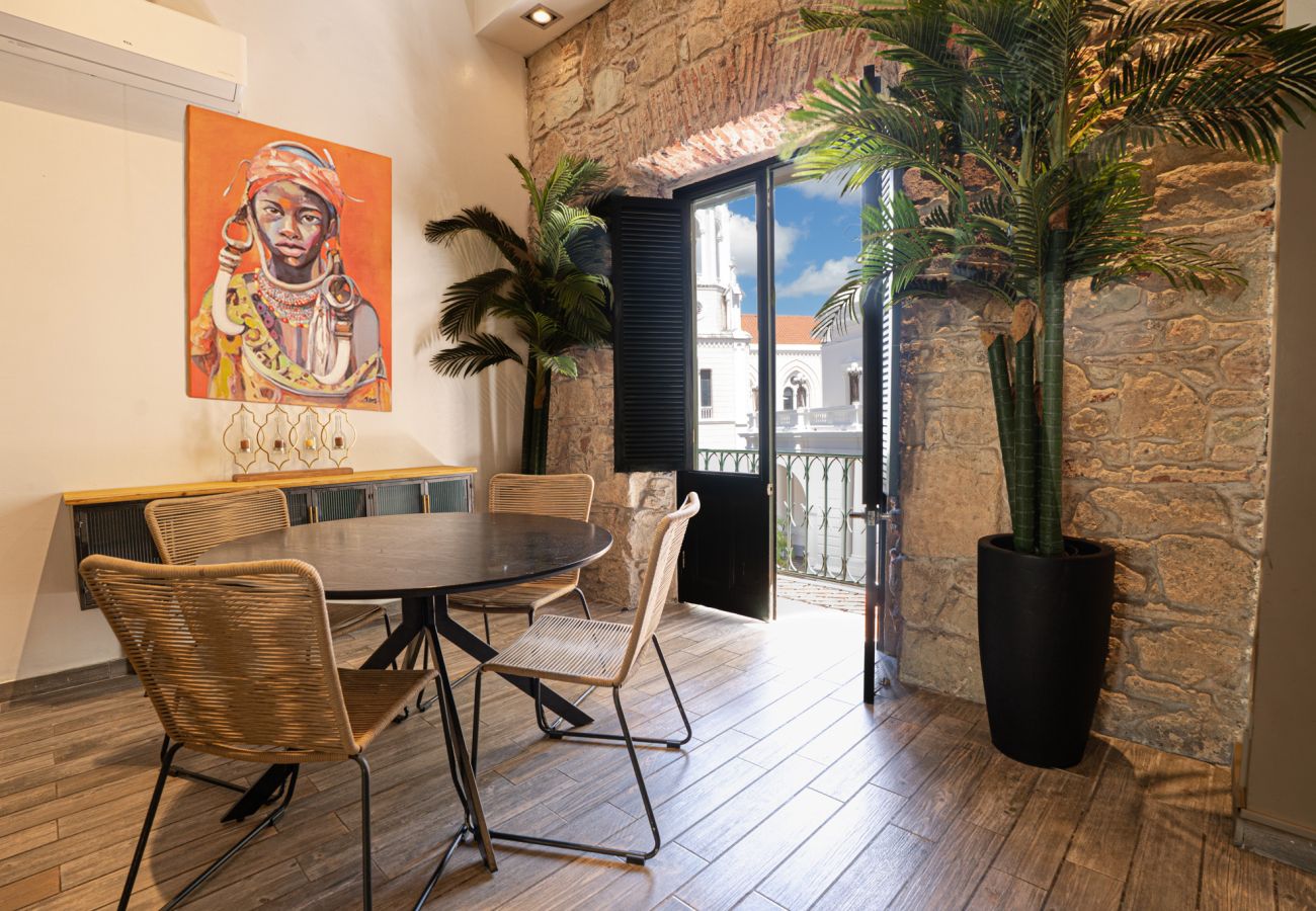 Apartamento en Ciudad de Panamá - Apartamento triple reformado de diseño con piscina 