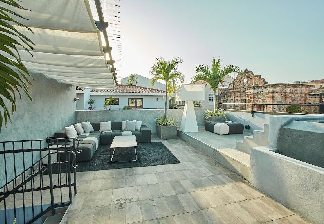 Apartamento en Ciudad de Panamá - Piscina de diseño y rooftop 180º N3