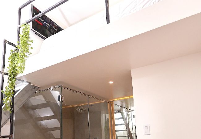 Alquiler por habitaciones en Ciudad de Panamá - Duplex Reformado Diseño con Piscina y Rooftop A9 