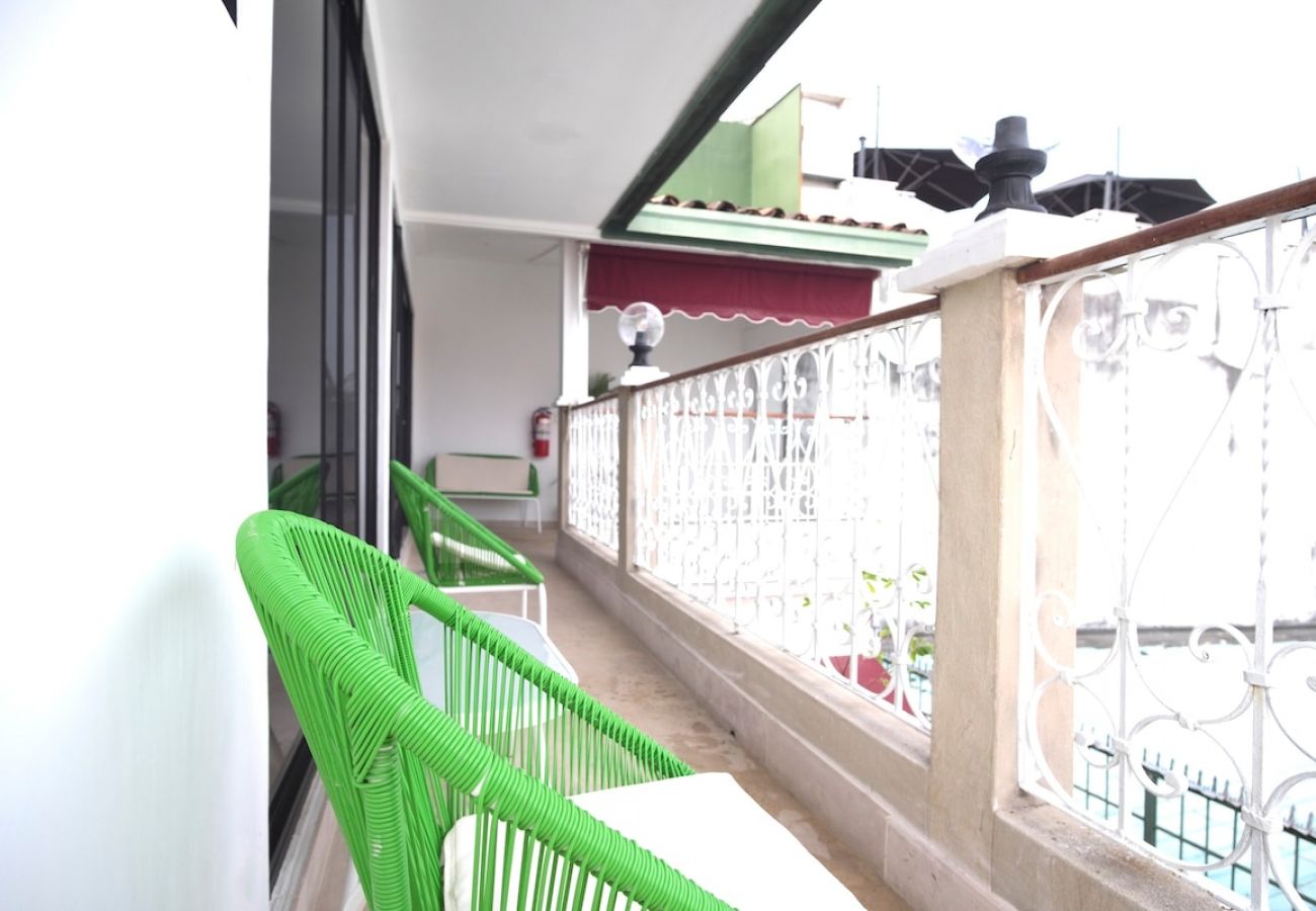 Estudio en Ciudad de Panamá - Precioso apartamento con Jacuzzi y terraza  P3 