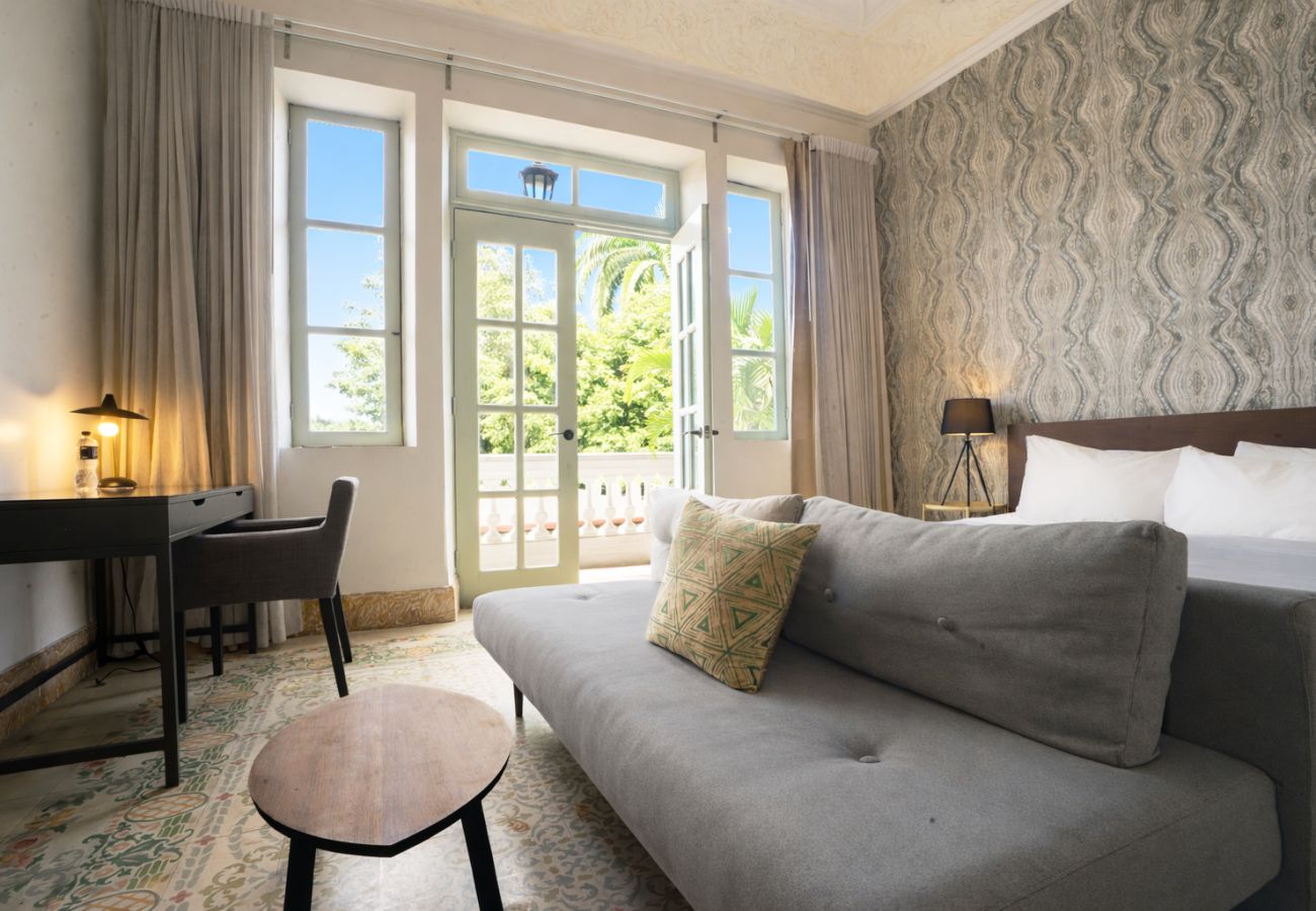 Estudio en Ciudad de Panamá - Amplio Apartamento en Casco Viejo con terraza P5 