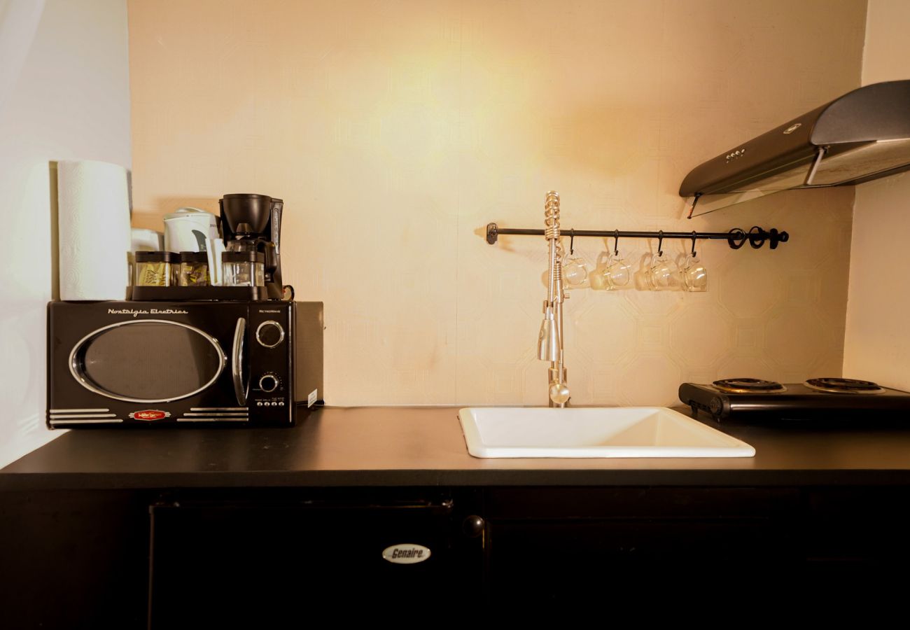 Estudio en Ciudad de Panamá - Amplio Apartamento en Casco Viejo con terraza P5 