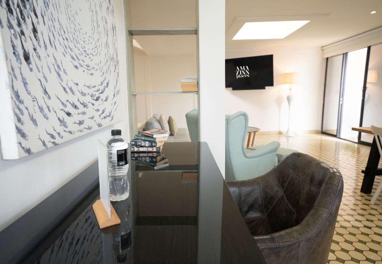 Apartahotel en Ciudad de Panamá - Espectacular Apartamento con Azotea y Jacuzzi M9 