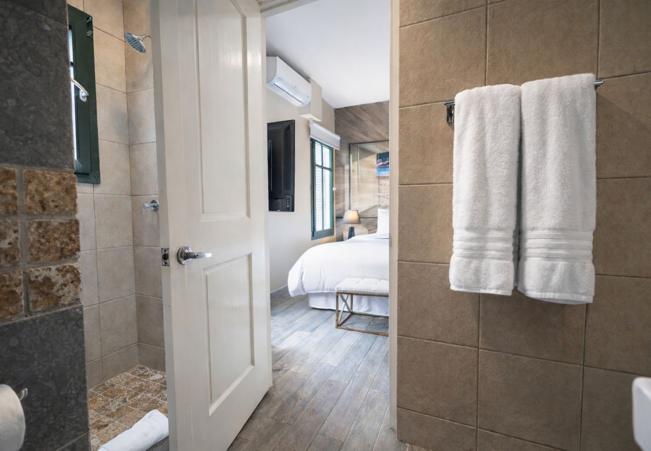 Apartamento en Ciudad de Panamá - PENTHOUSE con rooftop y piscina 5 habitaciones DI5 