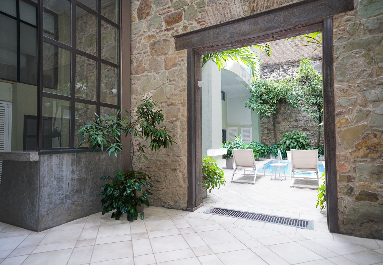 Apartamento en Ciudad de Panamá - PENTHOUSE con rooftop y piscina 5 habitaciones DI5 