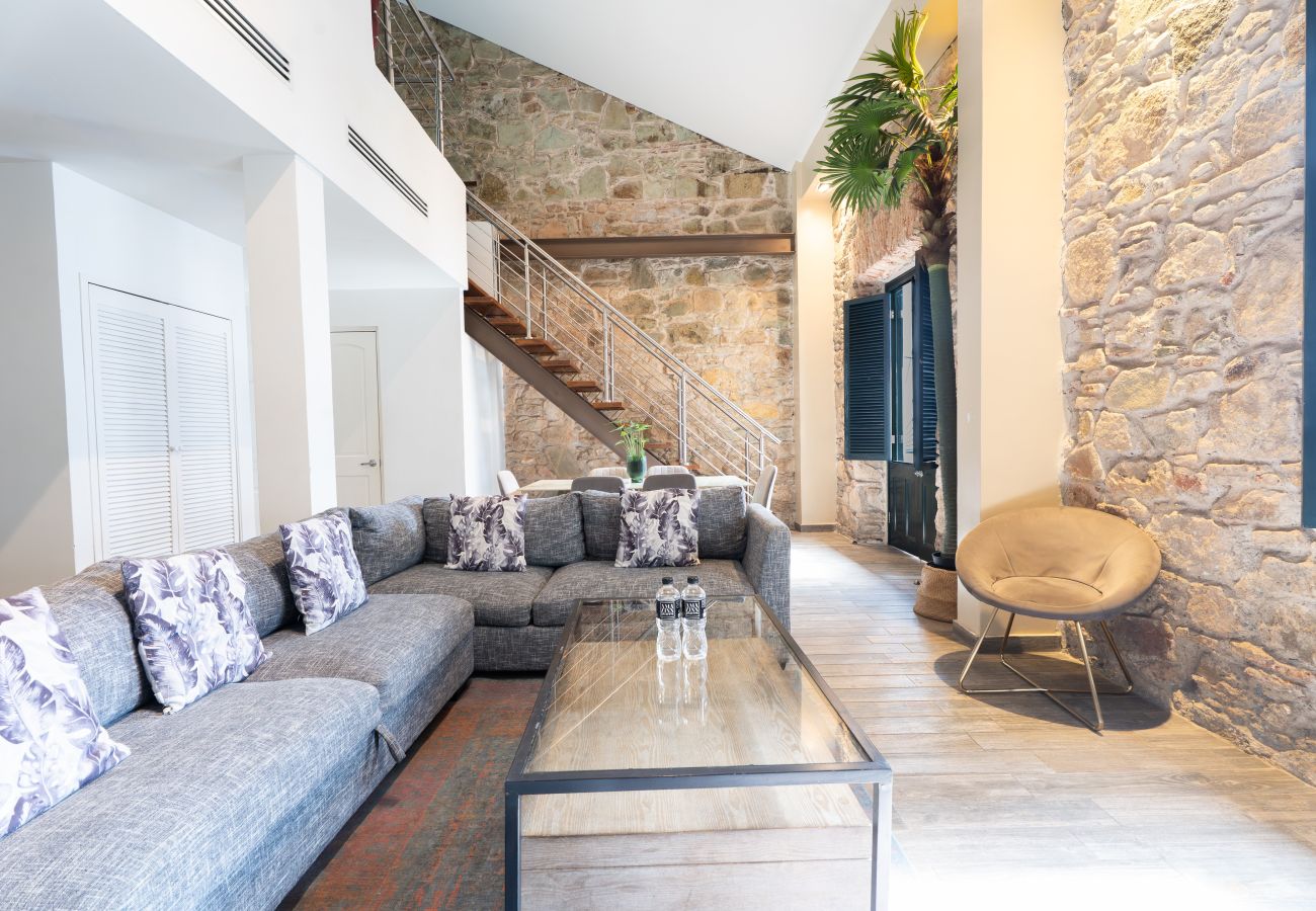 Apartamento en Ciudad de Panamá - PENTHOUSE con rooftop y piscina 5 habitaciones DI5 