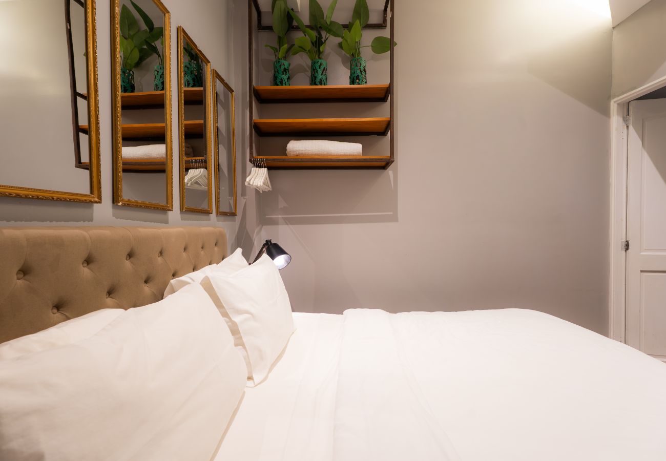 Apartamento en Ciudad de Panamá - Apartamento de 3 Habitaciones Dobles y 3 Baños M0