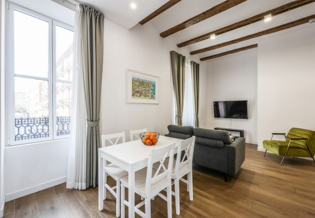 Apartamento en Valencia - Fantástico Apartamento de 2 habitaciones  Apartamento en Valencia - Fantástico Apartamento de 2 habitaciones