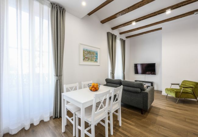 Apartamento en Valencia - Fantástico Apartamento de 2 habitaciones  Apartamento en Valencia - Fantástico Apartamento de 2 habitaciones