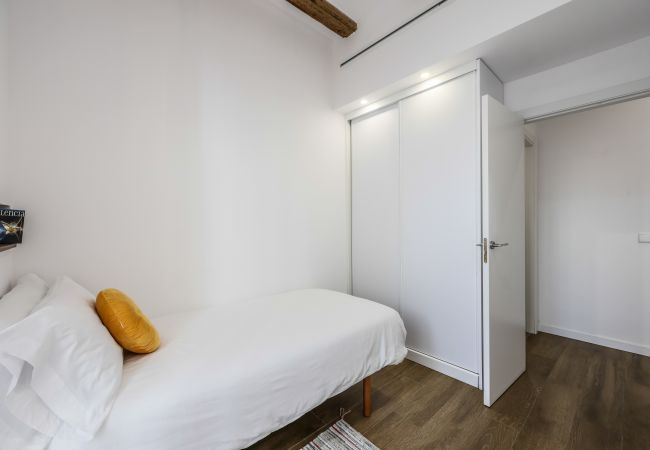 Apartamento en Valencia - Fantástico Apartamento de 2 habitaciones  Apartamento en Valencia - Fantástico Apartamento de 2 habitaciones