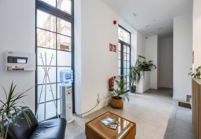 Apartamento en Valencia - Fantástico Apartamento de 2 habitaciones  Apartamento en Valencia - Fantástico Apartamento de 2 habitaciones