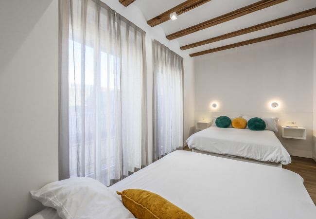 Estudio en Valencia - Fantástico loft adaptado  Estudio en Valencia - Fantástico loft adaptado