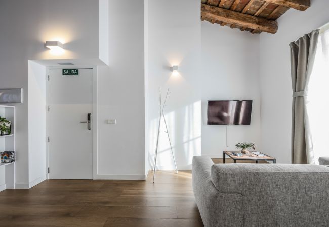 Estudio en Valencia - Precioso ático tipo estudio reformado Estudio en Valencia - Precioso ático tipo estudio reformado