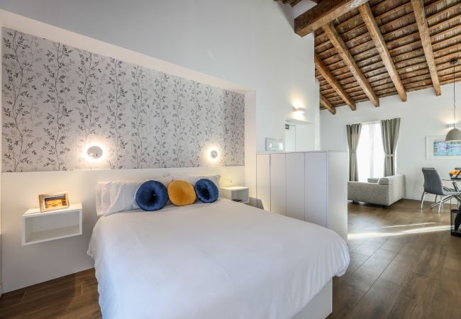 Estudio en Valencia - Precioso ático tipo estudio reformado Estudio en Valencia - Precioso ático tipo estudio reformado