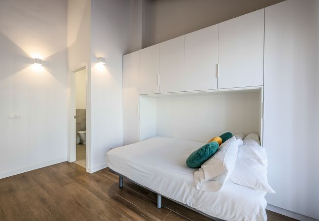 Estudio en Valencia - Precioso ático tipo estudio reformado Estudio en Valencia - Precioso ático tipo estudio reformado