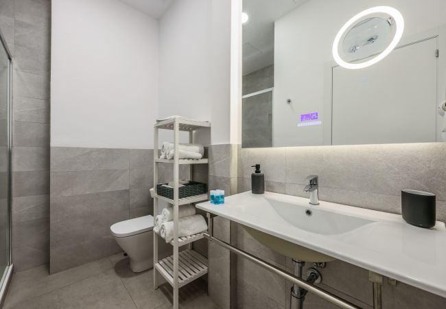 Estudio en Valencia - Precioso ático tipo estudio reformado Estudio en Valencia - Precioso ático tipo estudio reformado