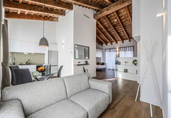 Estudio en Valencia - Precioso ático tipo estudio reformado Estudio en Valencia - Precioso ático tipo estudio reformado