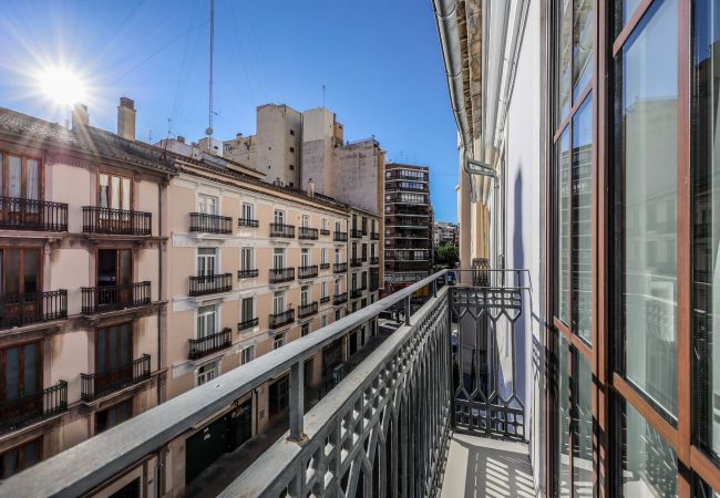 Estudio en Valencia - Precioso ático tipo estudio reformado Estudio en Valencia - Precioso ático tipo estudio reformado