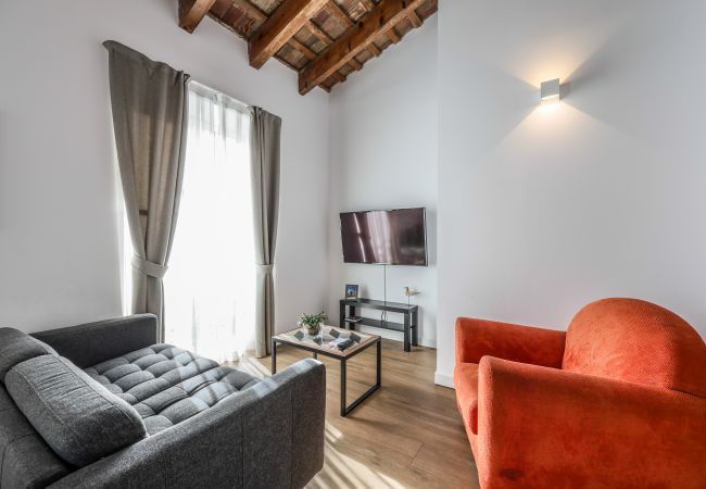 Estudio en Valencia - Espectacular Ático tipo estudio reformado  Estudio en Valencia - Espectacular Ático tipo estudio reformado